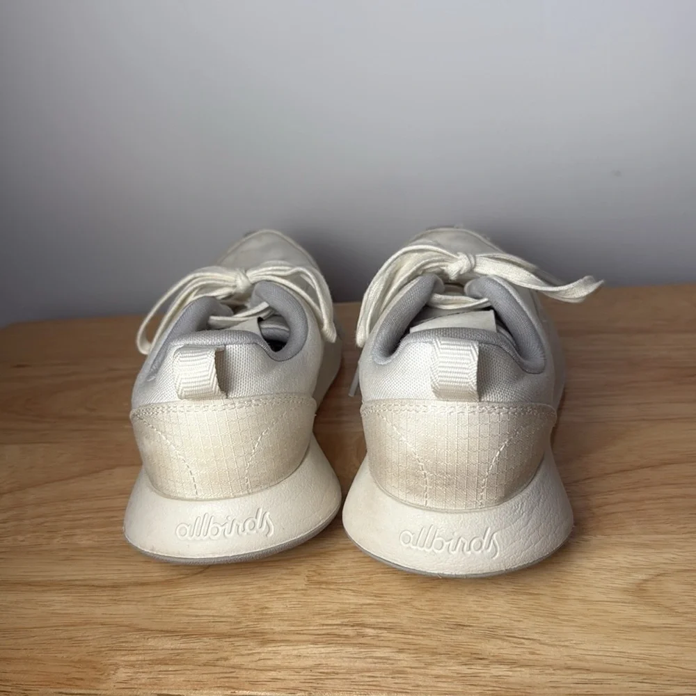 Allbirds Women’s Everyday Couriers in white/cream size 7